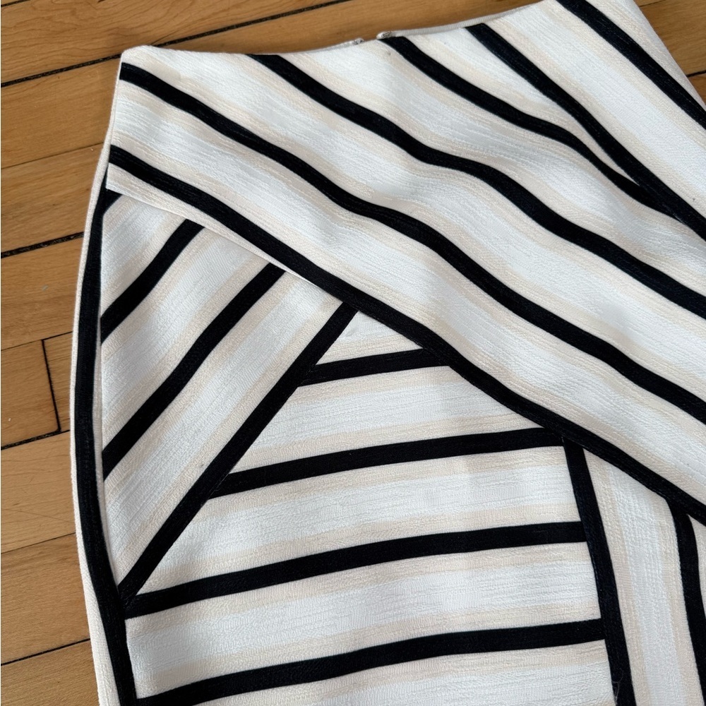 O'2nd asymmetrical black and white striped pencil skirt‎ office attire work wear - Picture 5 of 7